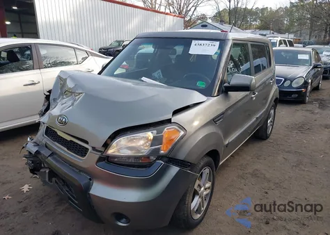 2011 Kia Soul + z USA, uszkodzony, nr VIN KNDJT2A21B7233886